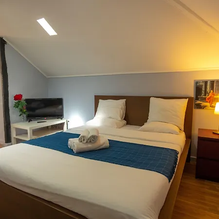 بيت شباب The Delight Lisboa